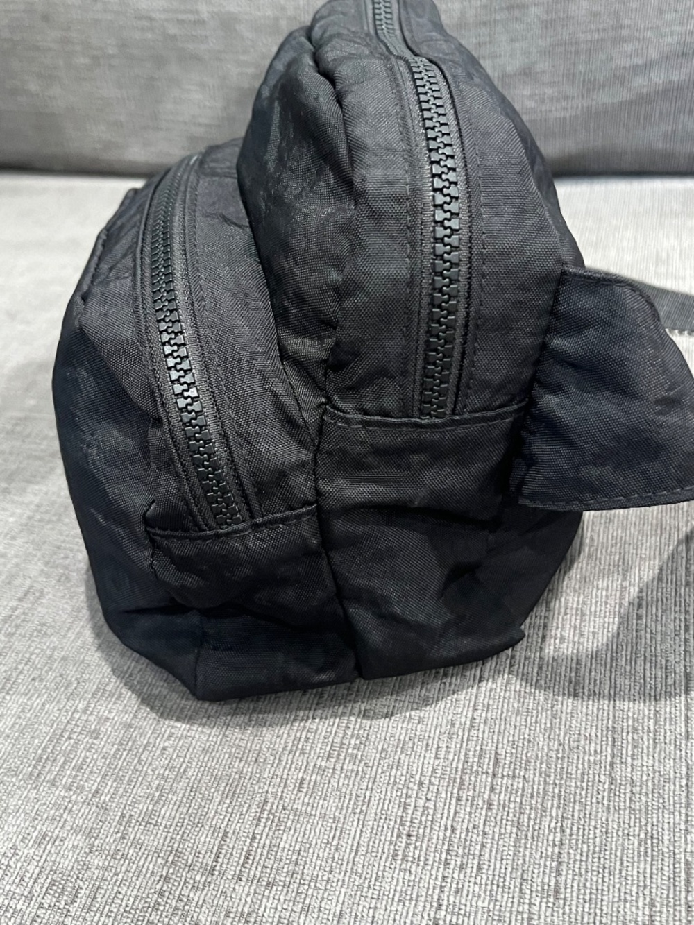 BAGGU Nylon Fanny Pack - Picture 5 of 12
